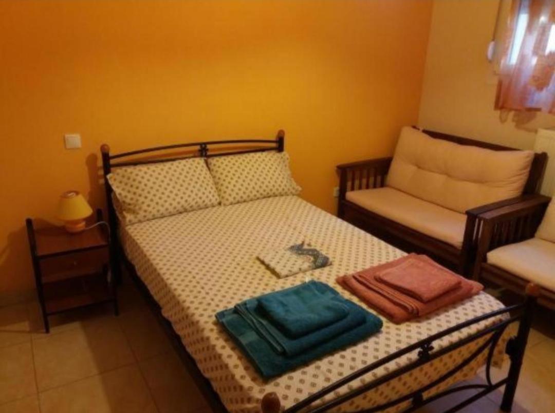 Georgios Apartments Sotiritsa Bagian luar foto