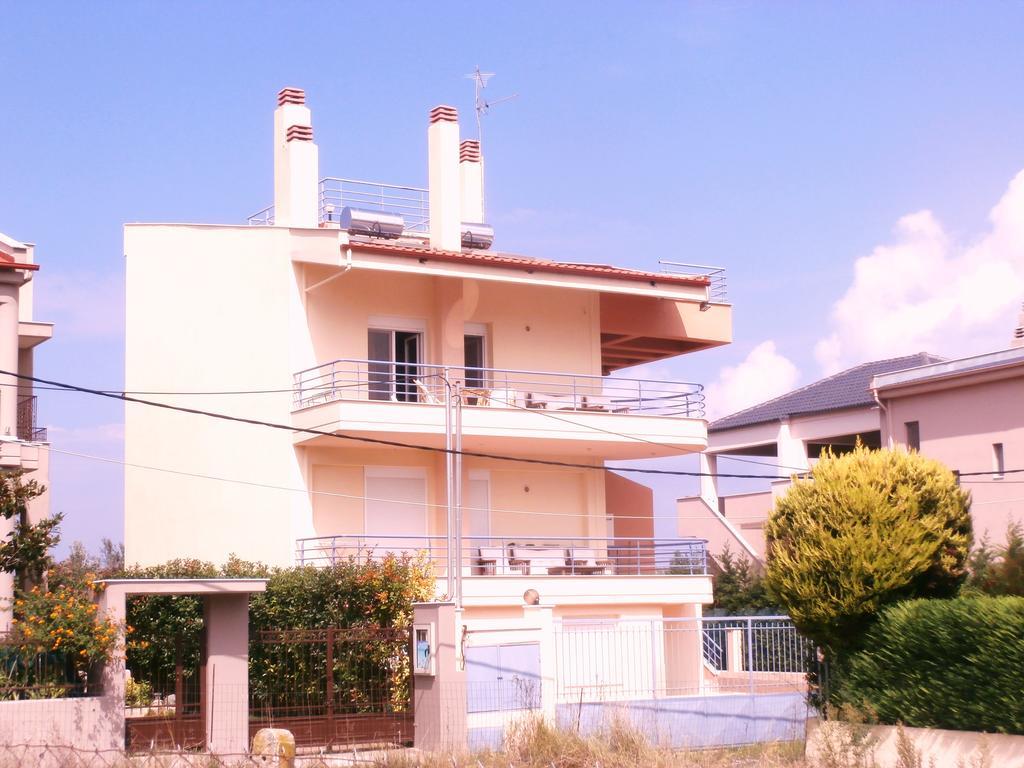 Georgios Apartments Sotiritsa Bagian luar foto