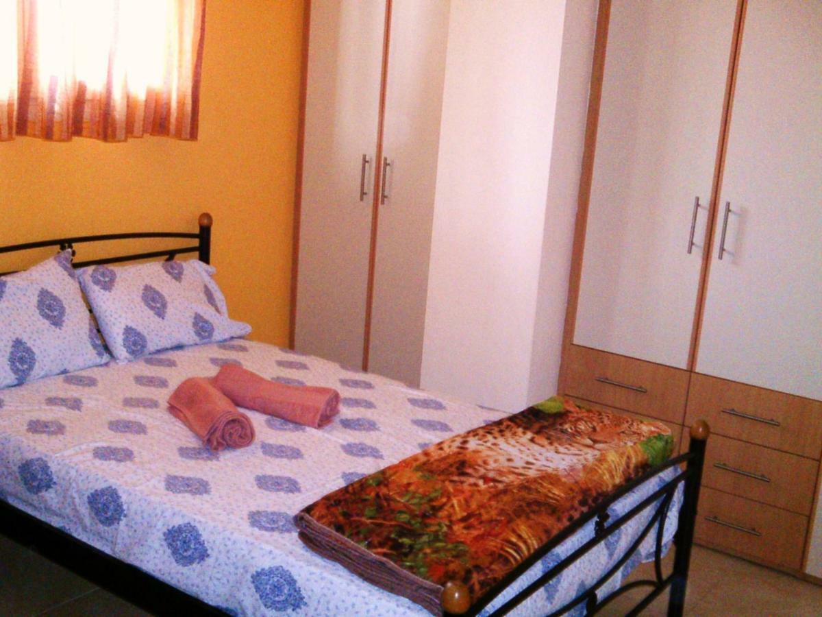Georgios Apartments Sotiritsa Bagian luar foto