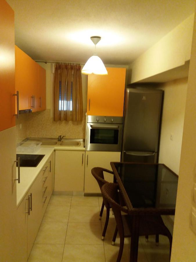 Georgios Apartments Sotiritsa Bagian luar foto